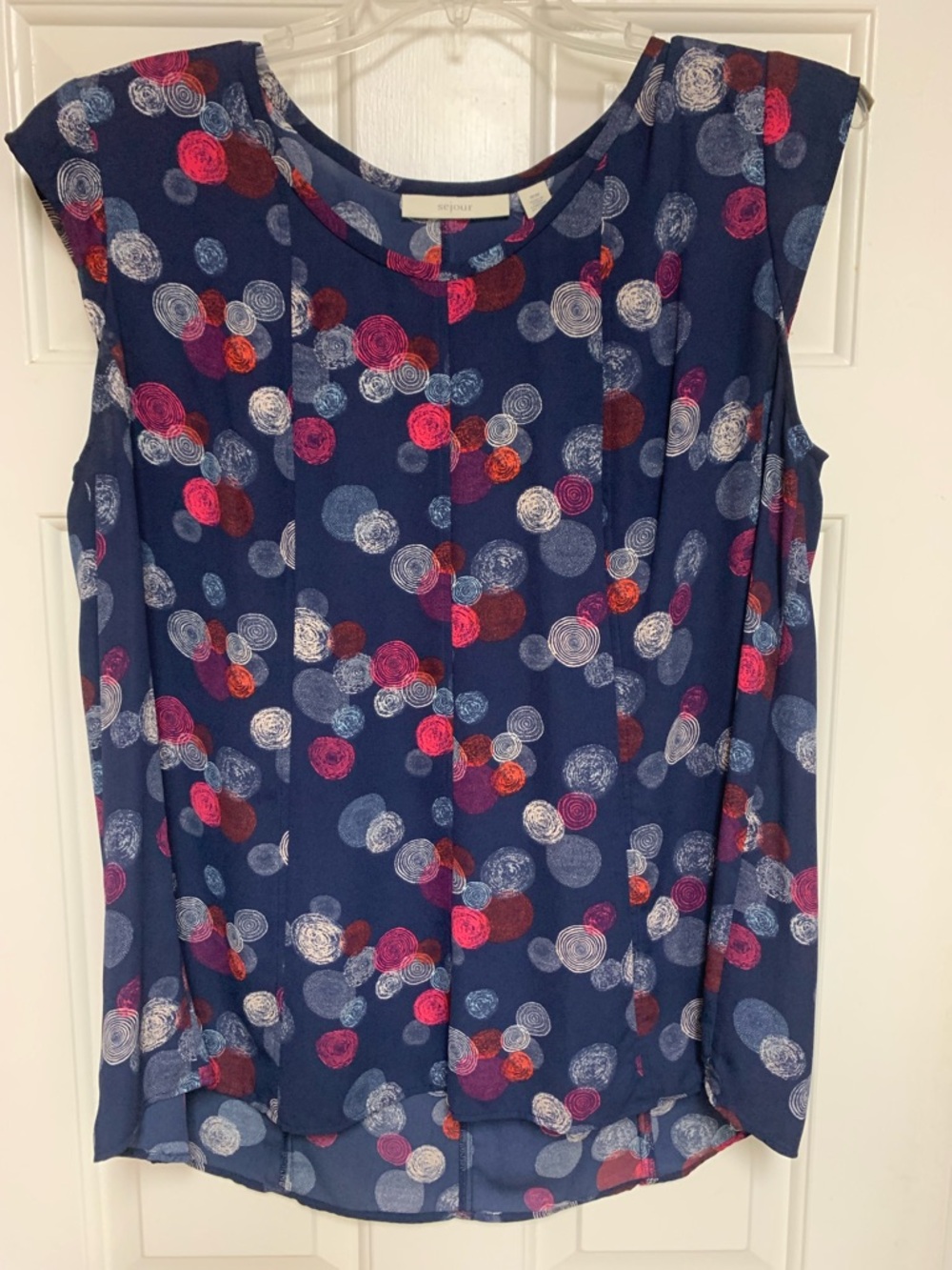Sejour Navy Multicolor Spiral Dot Sleeveless Top